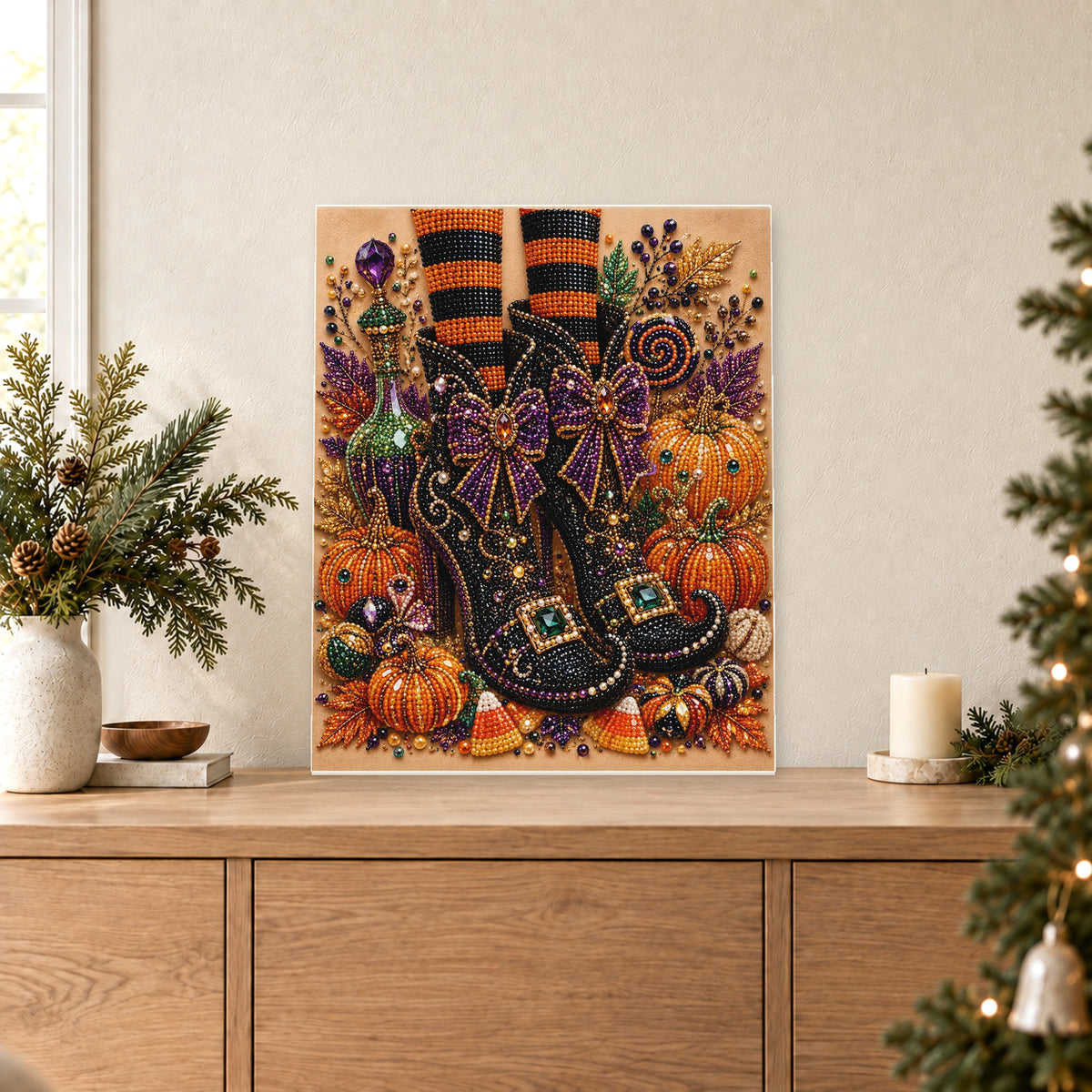 Botas de bruja curvadas con calabazas y lazos morados
