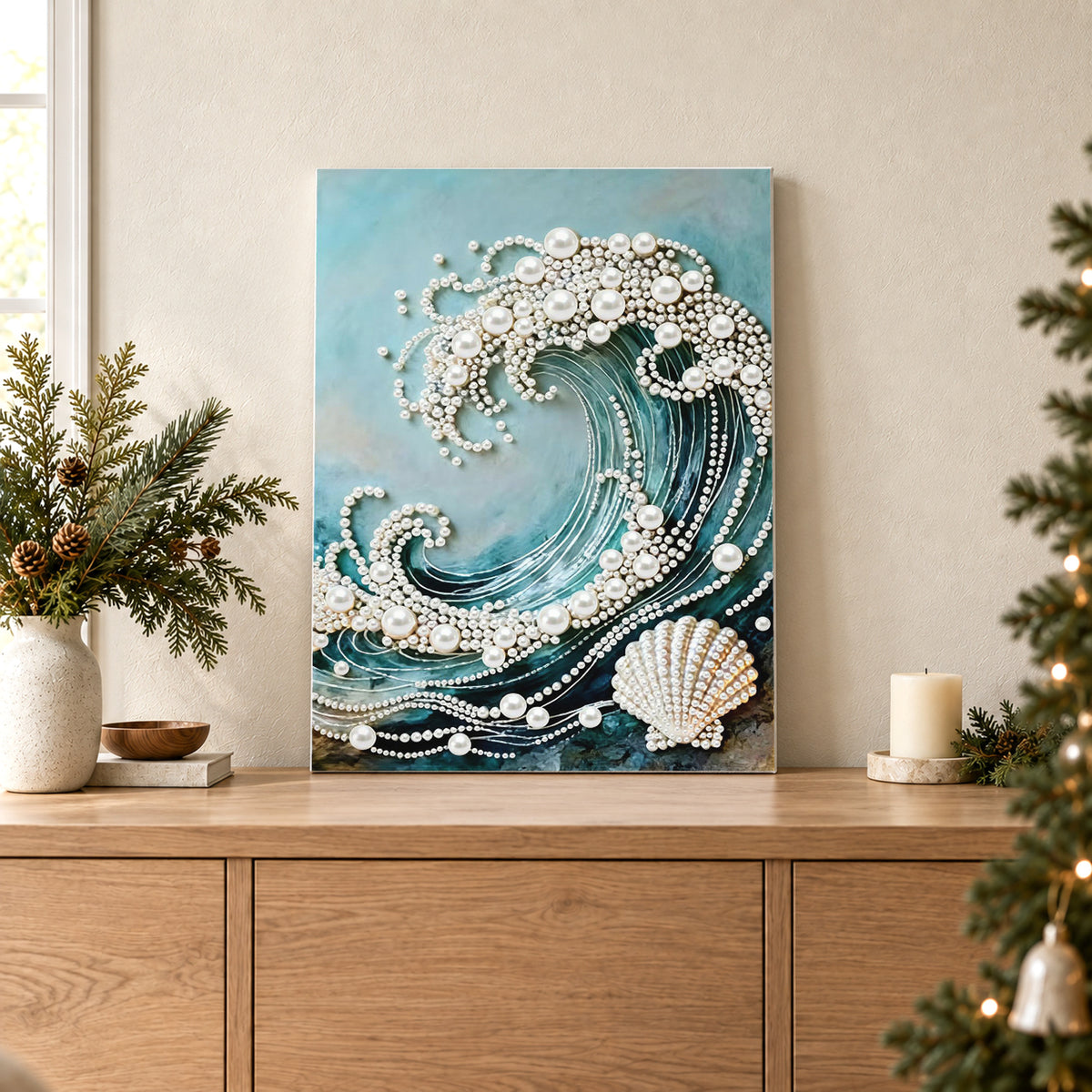 Vague océanique turquoise à l’écume blanche nacrée